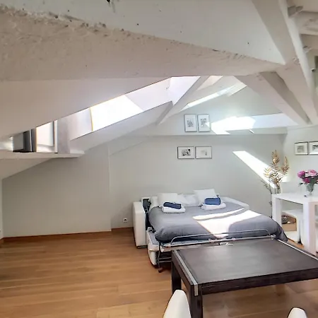 Studio Centre Apartment