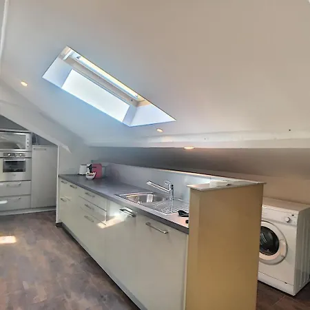 Studio Centre Apartment